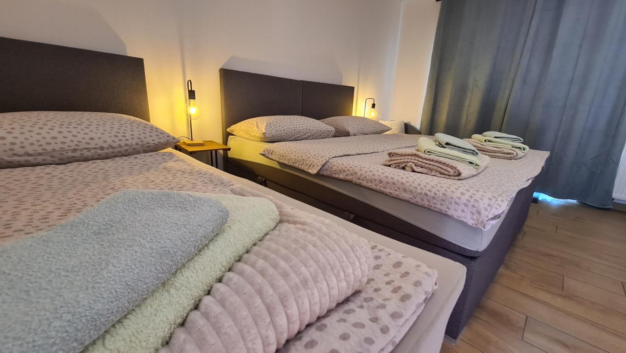 Brne Rooms 포스토이나 외부 사진