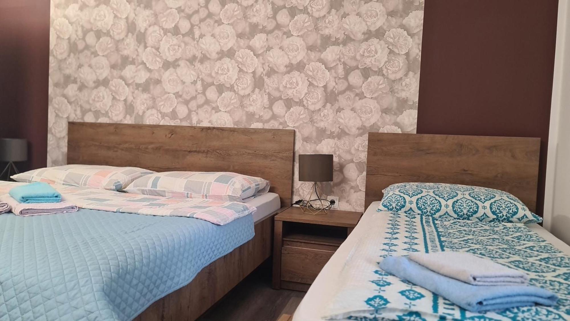 Brne Rooms 포스토이나 외부 사진